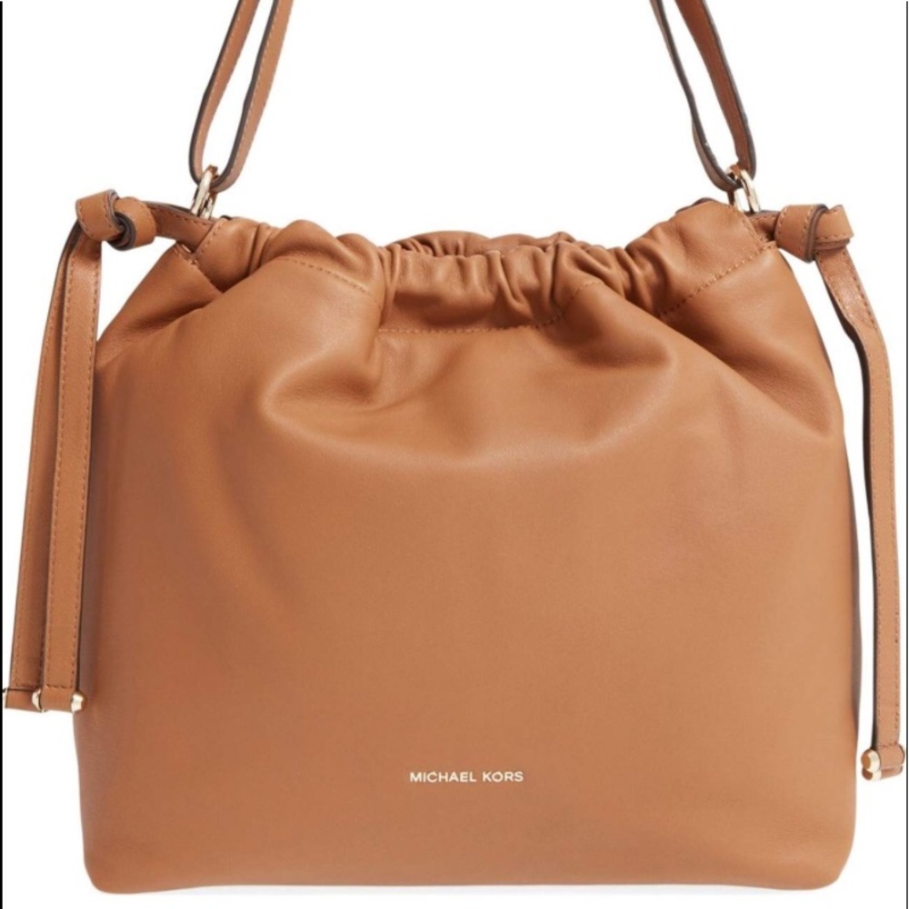 Michael Kors Angelina Bucket Bag
